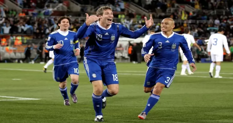 托卢卡体育VS洛杉矶银河直播_托卢卡体育VS洛杉矶银河热门体育直播项目直播_托卢卡体育VS洛杉矶银河体育直播比赛直播-24直播